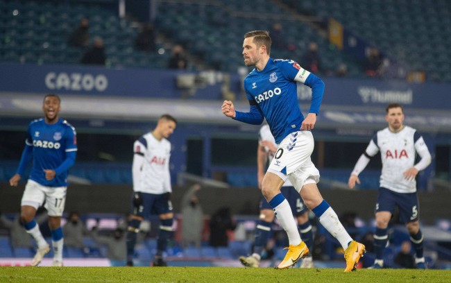 是球员的补 是球员的补