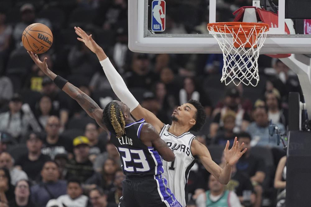 他变得更加 他变得更加