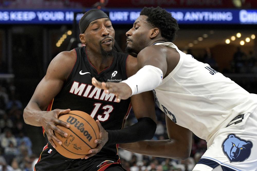 誉发起冲击 誉发起冲击